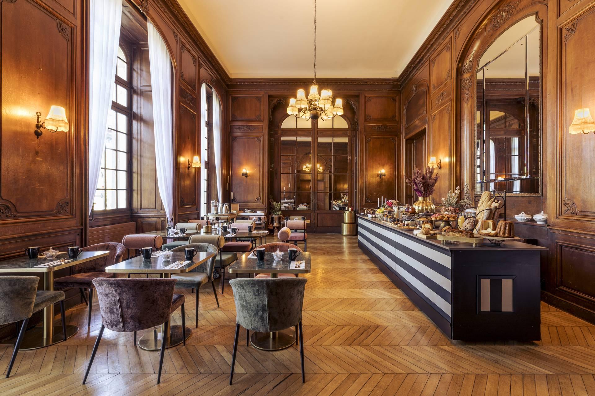 Social Club - restaurant